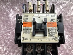 富士電機 電磁接触器 【電磁接触器】SC-N1