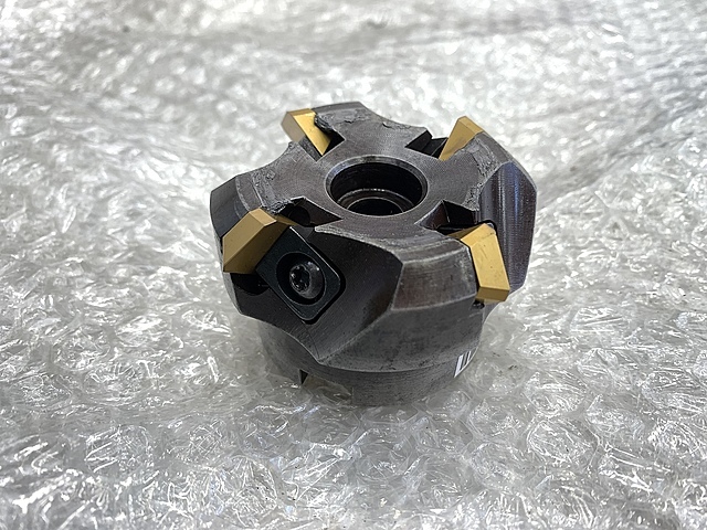 サンドビック フェイスミル R260.22-050-15