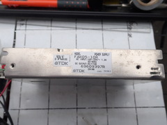 TDK 電源　形式FAC05-10R AC100-1200 50-60Hz      TDK  出力SUV100