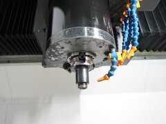オークマ 立型マシニングセンター(ＢＴ４０型) MB-46VAE