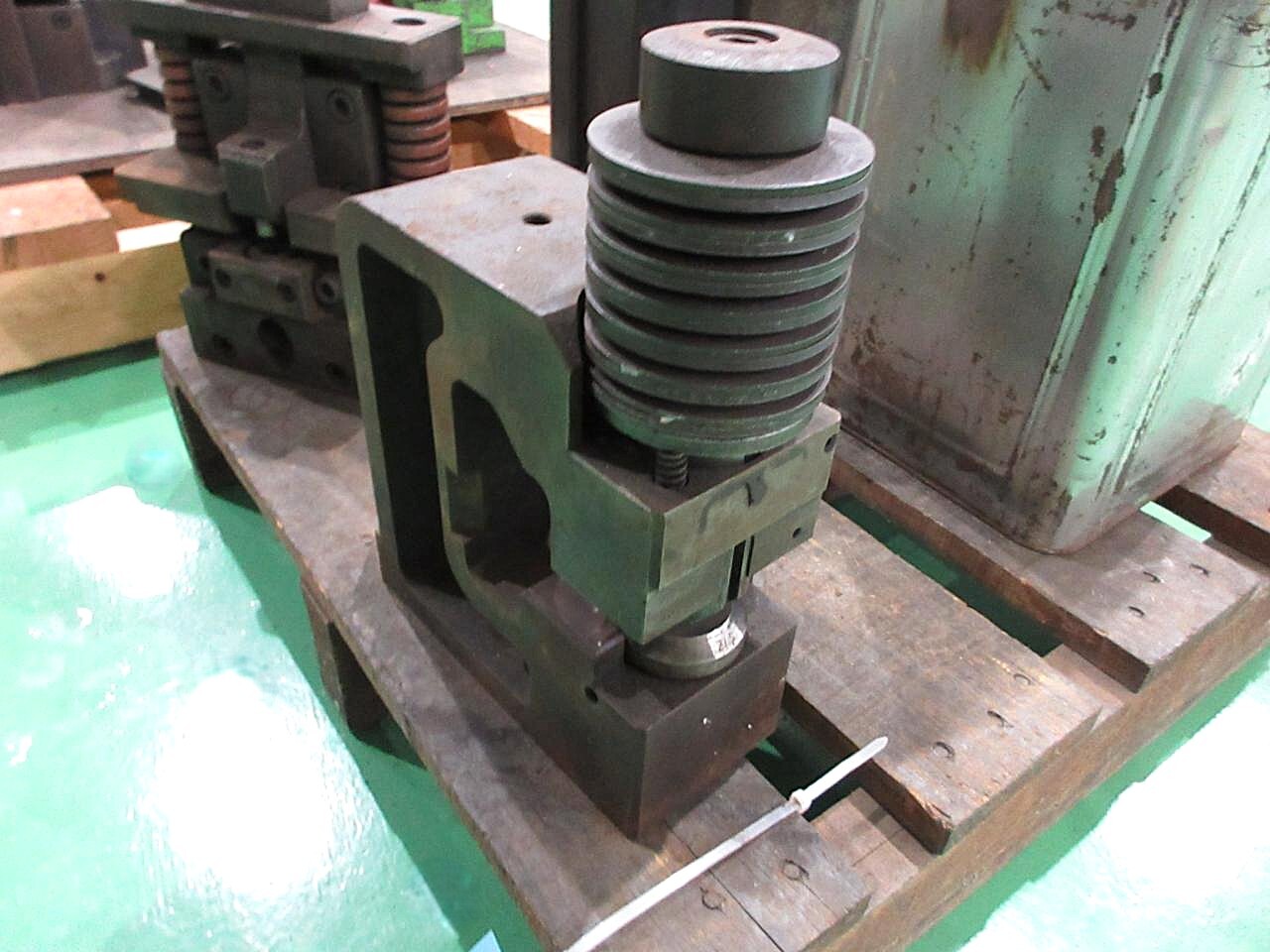 アマダ アイアンワーカー IW-45II