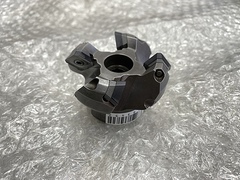 サンドビック フェイスミル R245-050Q22-12M