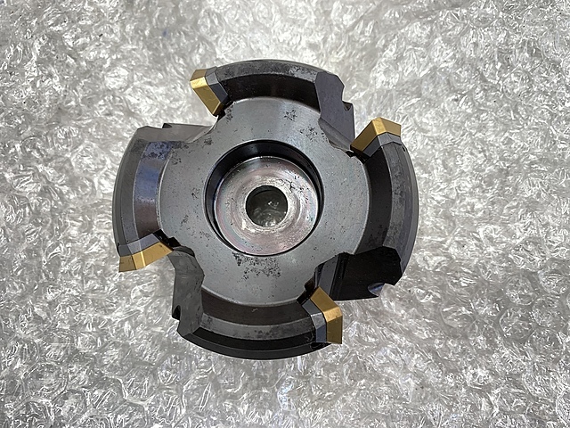 サンドビック フェイスミル RA245-080J25.4-12L