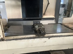 牧野フライス製作所 立型マシニングセンター GF6