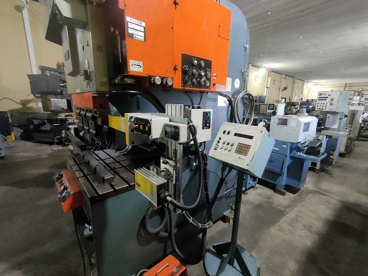 アマダ 油圧セットプレス機 SPH-60