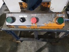 JAM ３０T油圧プレス HYP3000