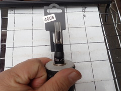 キーレスドリルチャック　18V　インパクト対応 13mm用