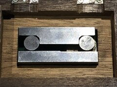 J.A.M. マグネット付きサインバー 傾斜角度最大45°