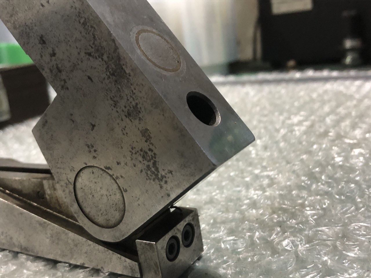 J.A.M. マグネット付きサインバー 傾斜角度最大45°
