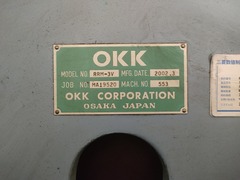 OKK NCフライス盤 RRM-3V