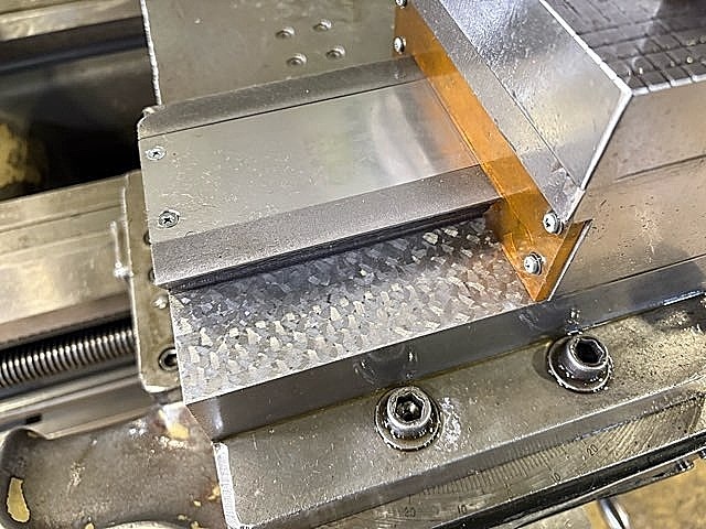 中部工機 汎用旋盤 CLL-1000