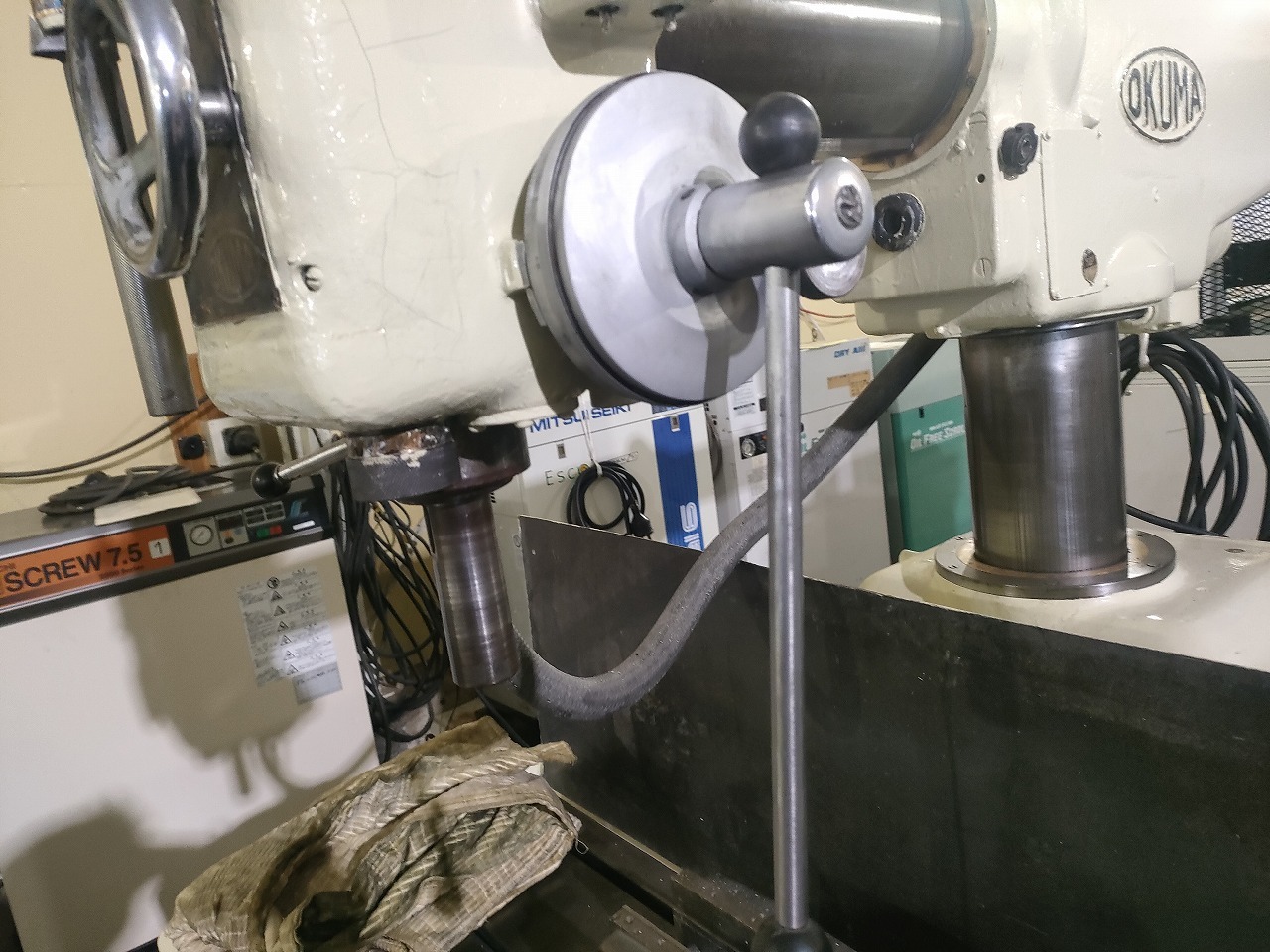 オークマ フリーボール盤 DMB