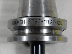 日研工作所 モールステーパホルダ BT50-MTA1-120