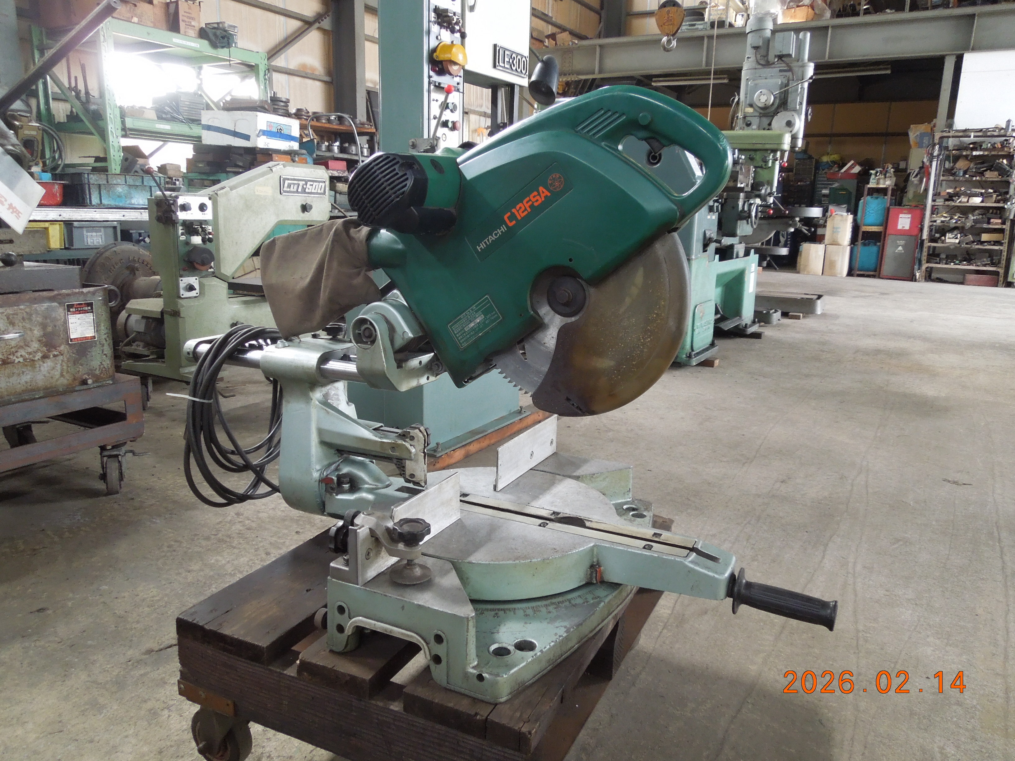 日立 卓上スライド丸鋸 C12FSA