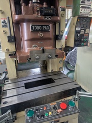 アマダ 60Tプレス TP-60