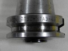 日研工作所 モールステーパホルダ BT50-MTA3-45