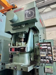 アマダワシノ 110Tプレス PUX110