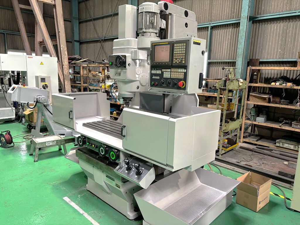 山崎技研 #3NC立フライス盤 YZ-8WRIII