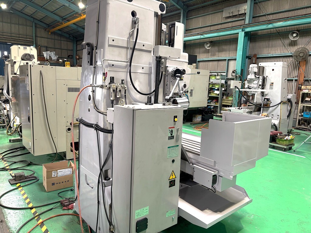 山崎技研 #3NC立フライス盤 YZ-8WRIII