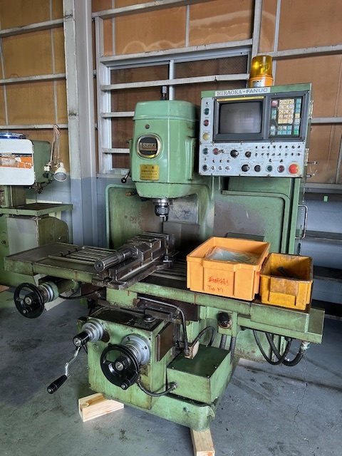 平岡 立型NCフライス盤 PNC-MSV