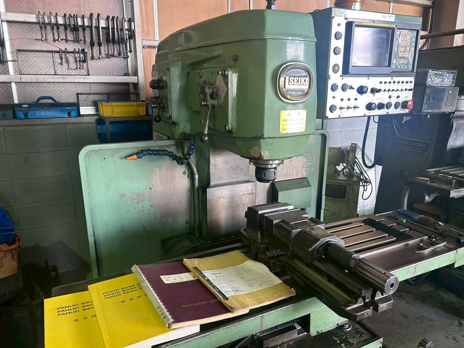 平岡 立型NCフライス盤 PNC-MSV