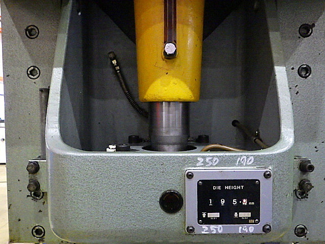 アイダ C型プレス NC1-45(1)