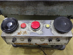 アイダ C型プレス NC1-80(2)