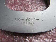 ミツトヨ 外側マイクロメーター 25-50ｍｍ(0.01mm)