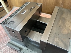 津田駒 油圧バイス VH-200