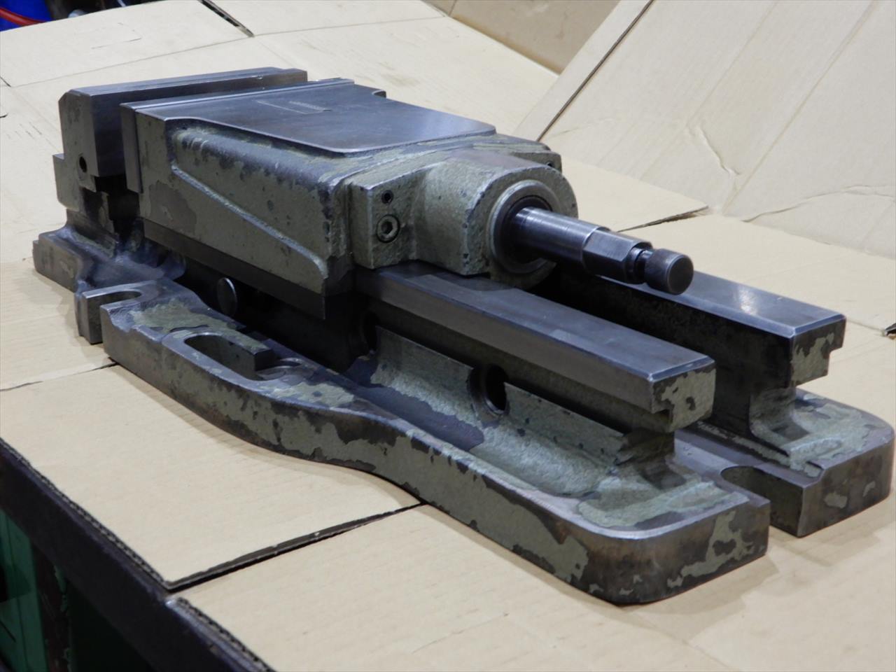 武田機械 油圧マシンバイス TK-150HVS