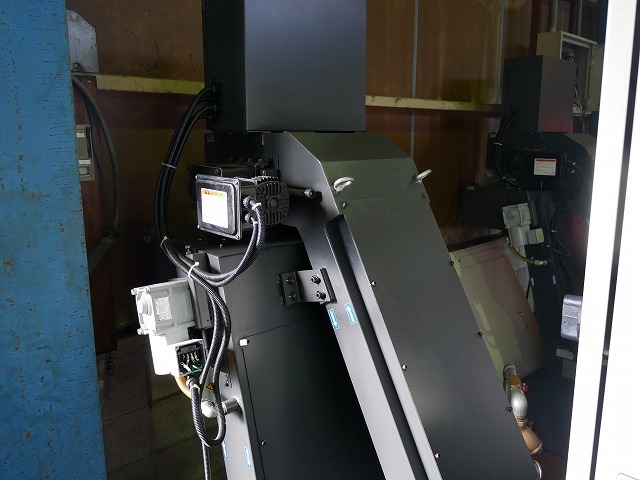 ブラザー工業 小型複合5軸加工機  M140X1