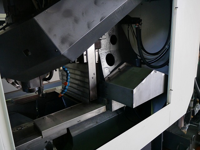 ブラザー工業 小型複合5軸加工機  M140X1