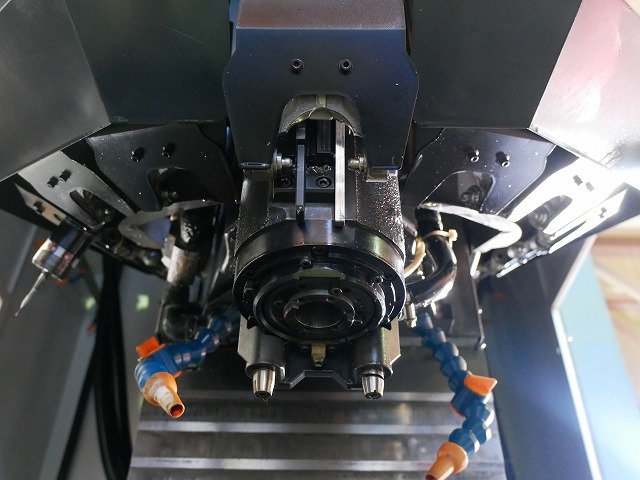 ブラザー工業 小型複合5軸加工機  M140X1