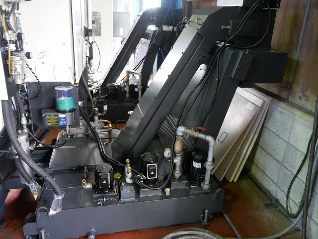 ブラザー工業 小型複合5軸加工機  M140X1
