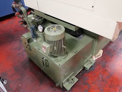 牧野フライス精機 NC工具研削盤 CNJ2-30