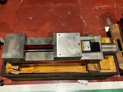 ナベヤ ロックタイト精密マシンバイス LTFV-150Q