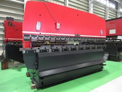 アマダ プレスブレーキ(ベンダー) RG-100L