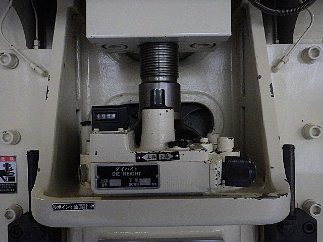 アマダ C型プレス TP-35-AX