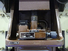 アマダ C型プレス TP-35C-X2