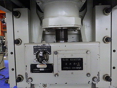 コマツ C型プレス OBS35-2