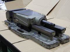 武田機械 油圧マシンバイス TK-150HVS