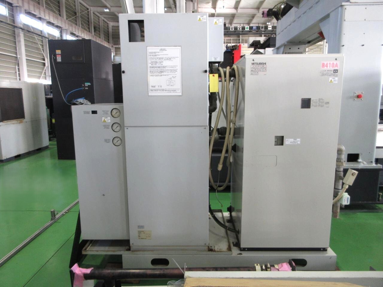 三菱 3次元レーザー加工機 ML3122VZ10-20CF3