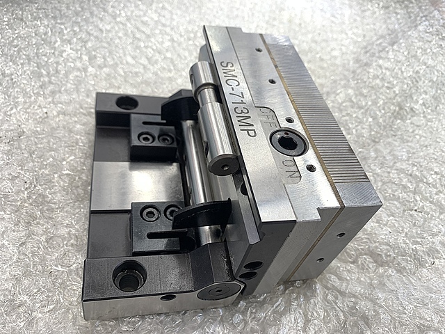 ネオテック マグネット式サインプレート SMC-713MP