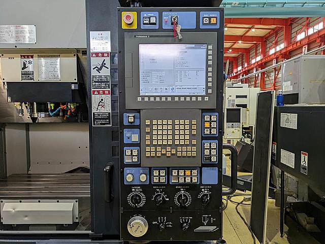 牧野フライス製作所 立型マシニングセンター V56