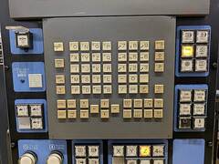 牧野フライス製作所 立型マシニングセンター V56