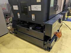 牧野フライス製作所 立型マシニングセンター V56