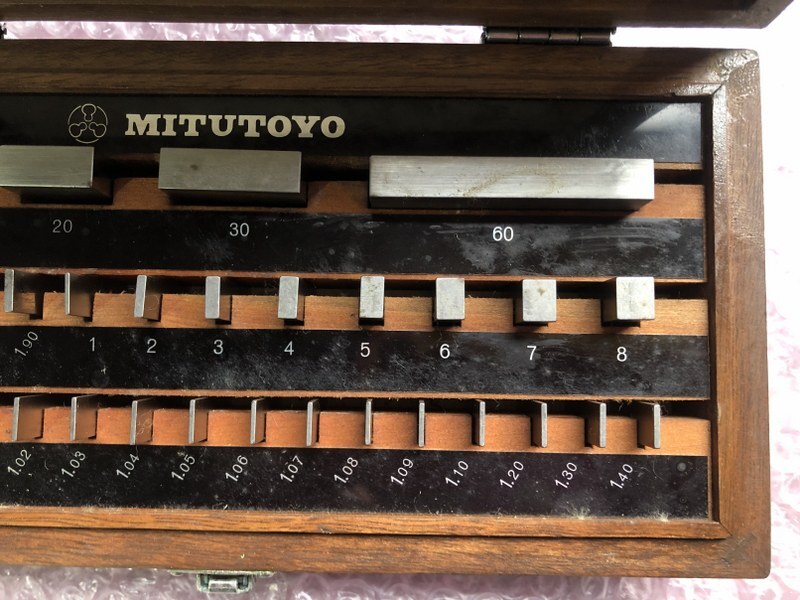 ミツトヨ/Mitutoyo ゲージブロックセット 【ゲージブロックセット】BM1-32AA(516-965)