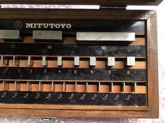 ミツトヨ/Mitutoyo ゲージブロックセット 【ゲージブロックセット】BM1-32AA(516-965)