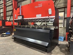 アマダ 3000mm油圧ベンダー RG-100