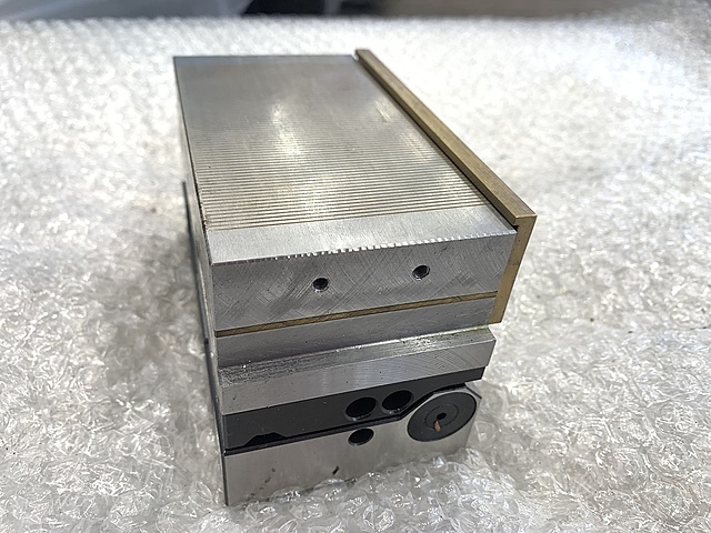 ネオテック マグネット式サインプレート SMC-713MP